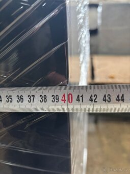 Kovová skříň - 4