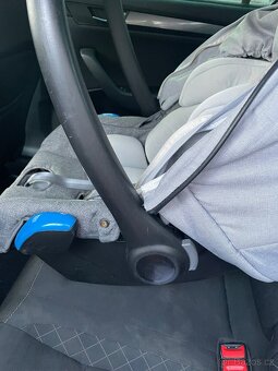 Autosedačka pro miminko - 4