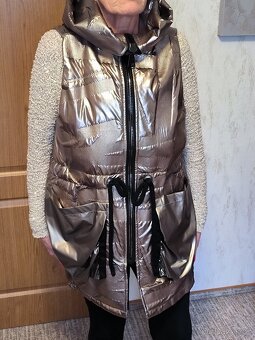 Dámská vesta s kapucí - 4