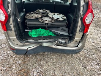 Dacia lodgy, rok 2013, 1,5 dci, najeto 207000 km, 7 míst. - 4
