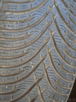 Zimní pneumatiky BFGoodrich G-Force Winter 2 205/60/R16 92H - 4
