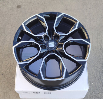 Alu kola 5x112 17 -/- 5x112 r17 et40 nebo et49 - 4