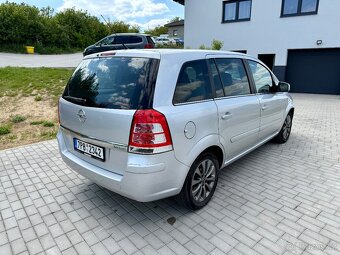 Opel Zafira 1.7 CDTI 3/2011 / 7 míst - 4