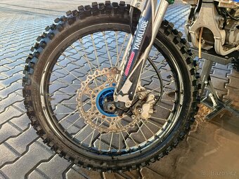 Yamaha yzf 450 - 4