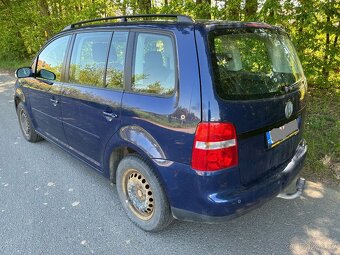 Volkswagen Touran 1.6i, 5 míst, TOP CENA - 4