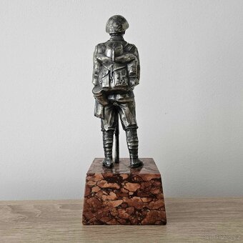 STAROŽITNÁ SOCHA LEGIONÁŘE - RARITA - 4