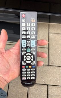 Samsung TV LE40B650T2W - 4