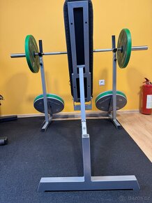 Bench press s lavicí - 4