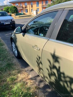 Opel Insignia - 4