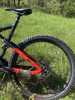 Celoodpružené enduro kolo Commencal meta vel. L - 4
