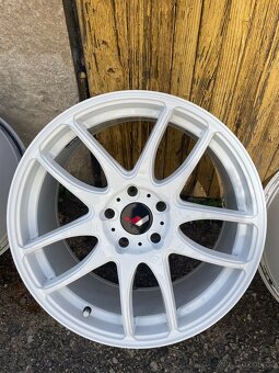 Japan racing jr29 8,5x18 5x114,3 - 4