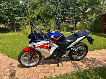 Honda CBR 250R - 4
