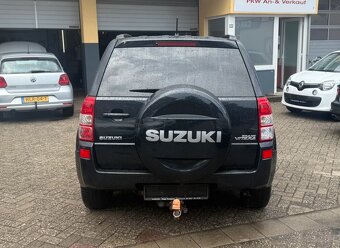 Suzuki Grand Vitara 2.0i benzín 103kw - 4