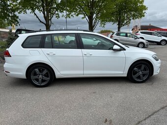 Volkswagen Golf 1,0 TSI 85 Kw Rabbit - 4