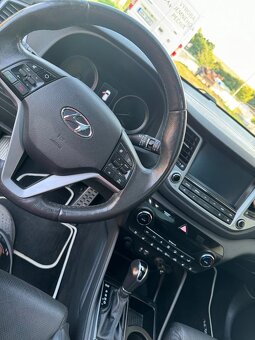 Hyundai Tucson 2015 automat 4x4 premium - 4