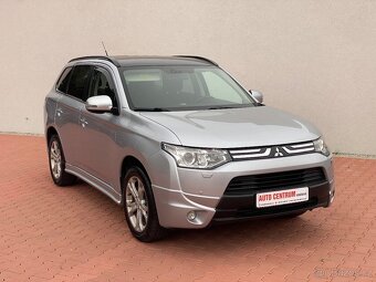 MITSUBISHI OUTLANDER  7 míst diesel manuál - 4
