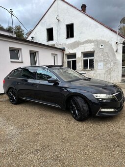 Škoda Superb 3 2021 L&K 2.0 TDi 110kW Pano/DCC/360°/Kůže/ - 4