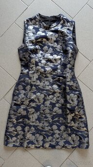 Dámské pouzdrové šaty Orsay - 4