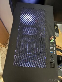 RTX 4060, AMD RYZEN 5 2600 - 4