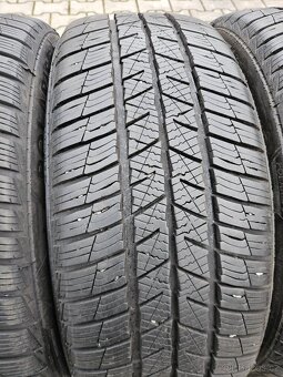 Zimní Barum 215/50/17 - 90% - 4
