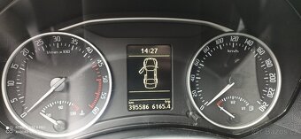 Prodám ŠKODA OCTAVIA II 1.6 TDI 77kW - 4