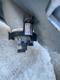 Přední blatník bílý mini R60 - 4