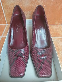 Elegantní kožené lodičky, hadí vzor - 4