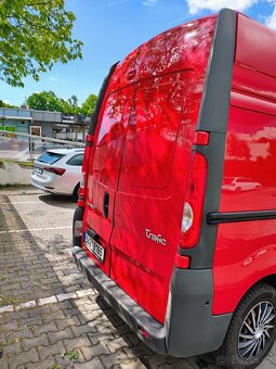 Renault Trafic 2.5 dci 150 L2H2 - 4