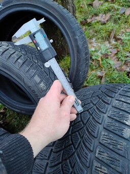 Zimní pneu 2ks Goodyear 255/35R19 96v - 4