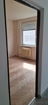 Pronájem bytu v Chebu - 4