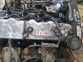 Motor Hyundai H-1 2.5L - 4