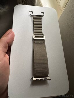 Apple Watch Ultra 2 - 4