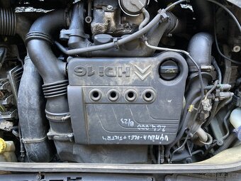 Citroen C3 XTR , nafta 1.6 HDI , 2004 - na najradni dily. - 4