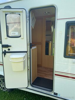Karavan s předstanem - 4