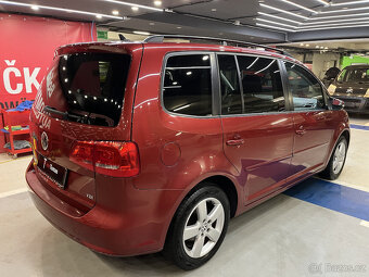 Volkswagen Touran 1.6TDI 77kW 7-Míst 2010 NAVI , KRÁSNÉ - 4