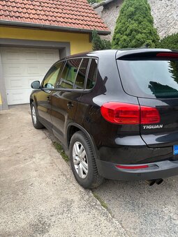 Volkswagen Tiguan - 4