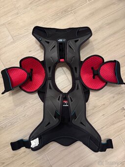 Ramena CCM FT6 Sr M - 4