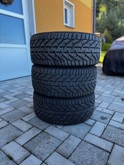 Zimni pneu 245/45/18 - 4