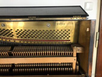 Pianino Petrof - 4