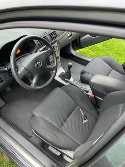 Toyota Avensis 2.0 D4D - 4