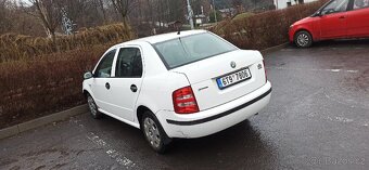 Škoda fabia 1.4mpi - 4