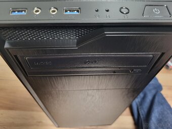Starší herní počítač i5, 16GB RAM, HD 6750 - 4