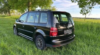 Volkswagen Touran 1.9TDi 66kw 2009 - 4