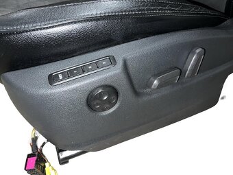 Sedačky černá kůže alcantara Škoda Superb 2 sedan r.v. 2009 - 4