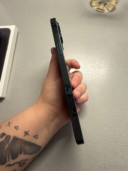 iPhone 12 pro max top stav - 4
