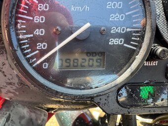 Yamaha fzs600 fazer - 4