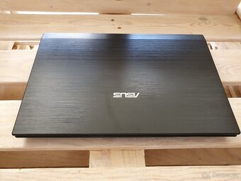 Nefunkční ASUS p53sj - 4