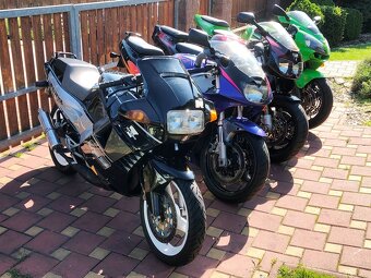 Yamaha FZR 600, CBR 900RR, Zephyr, ZX-9R, Cagiva Freccia - 4