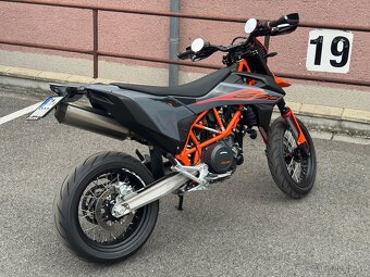KTM 690 SMC R, 2023, 1916 km - 4