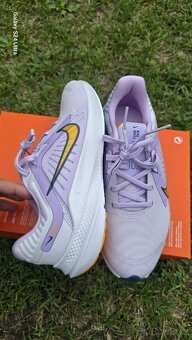 Nike Quest 5 39eu - 4